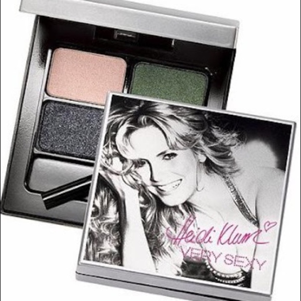 Heidi Klum VS Very Sexy Silky Eyeshadow Quad
